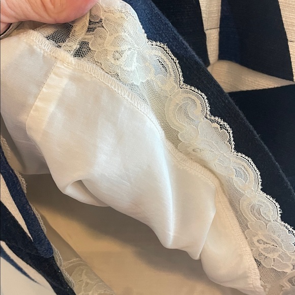 Trina Turk Navy/Wht/Blk Geometric Print Shift Dress – Size 2 - Picture 5 of 5